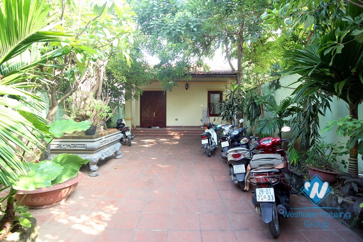 Big and Good quality house for rent in Tay Ho area , Hanoi.